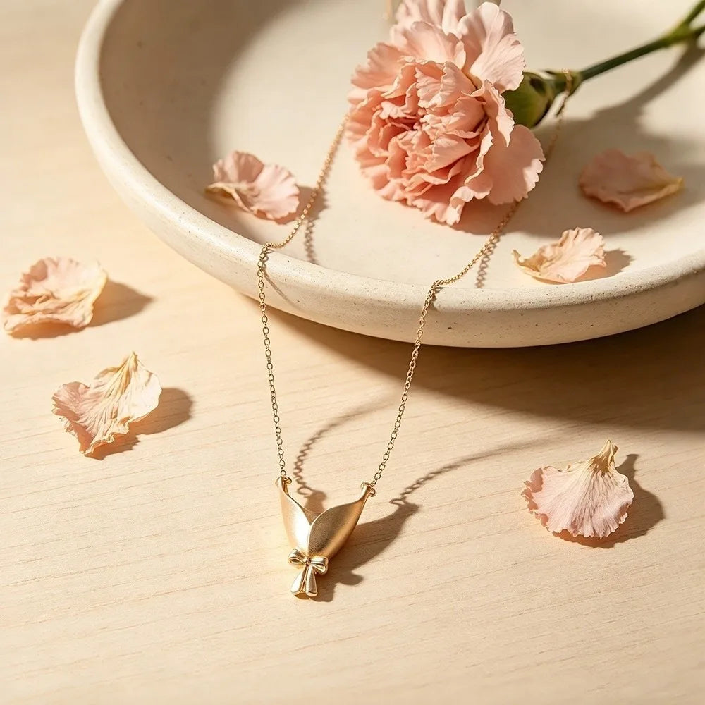 BloomLocket™ Necklace 🌸✨ — Wear Your Favorite Flowers Close